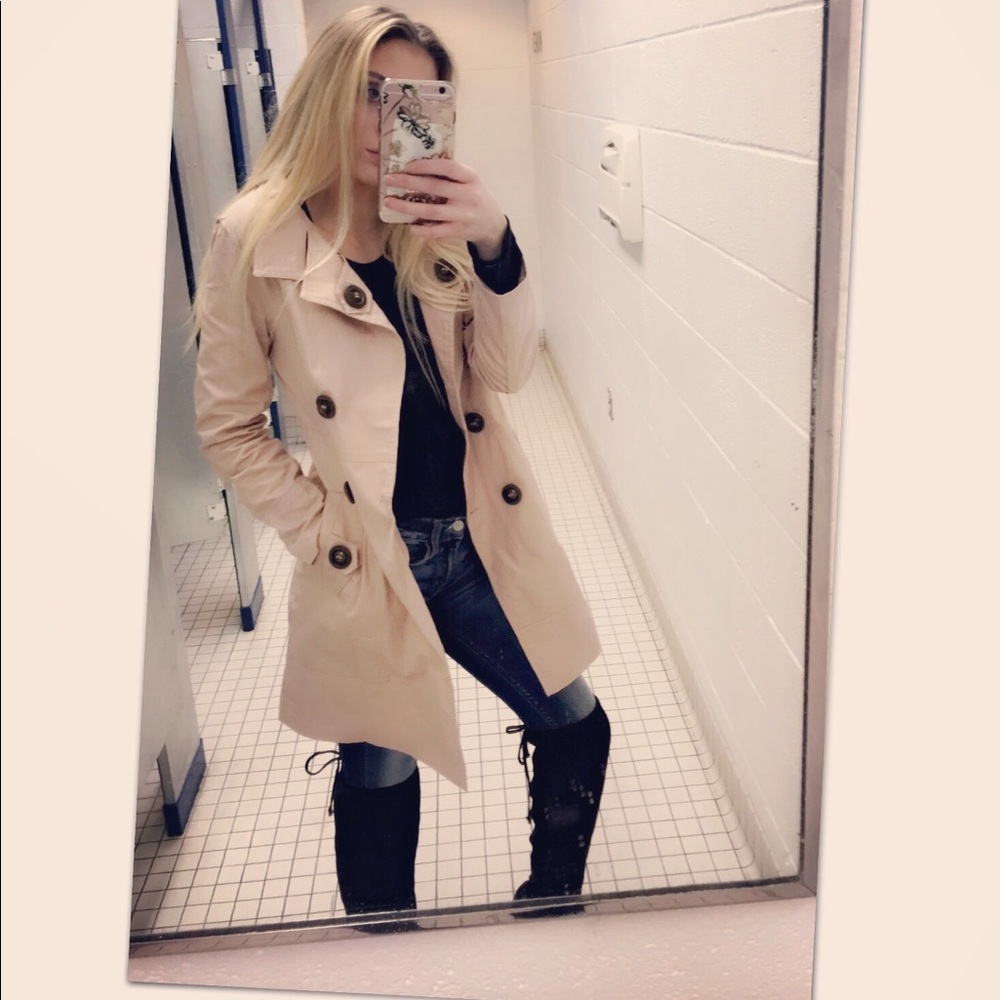 Jacket - Picture 2 of 3
